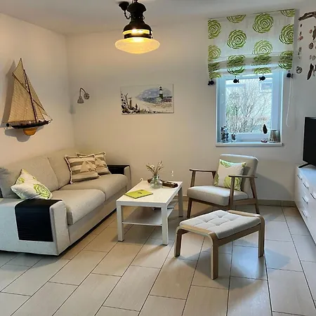 Apartment Hart Am Wind Ostseeluft&kaminfeuer